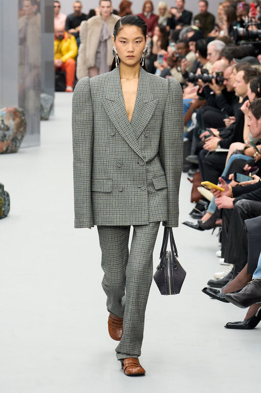 Acne F25 009
