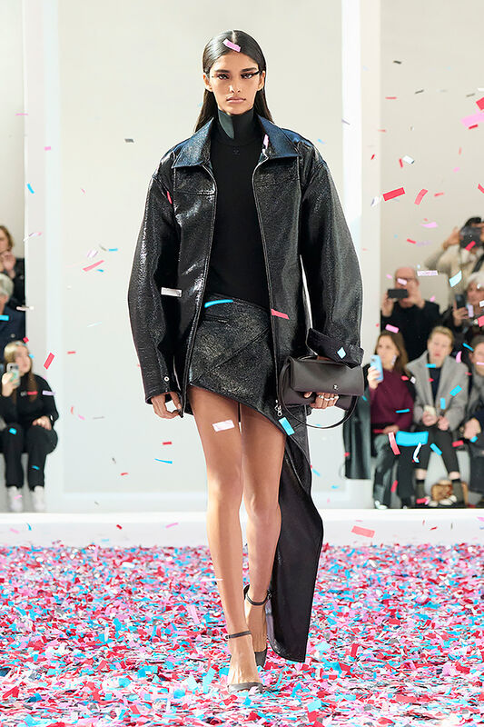 Courreges PO F25 011