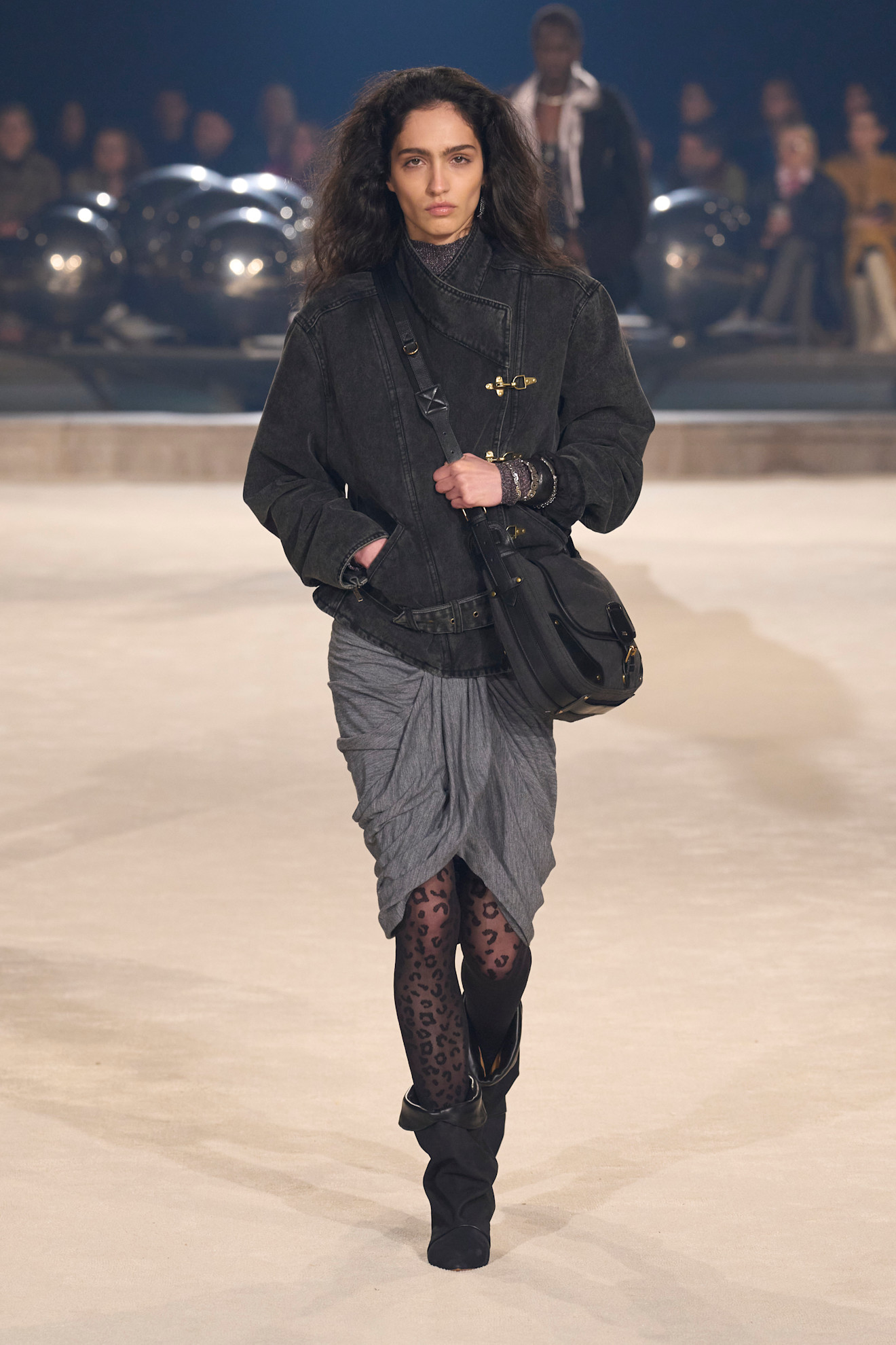 Marant F24 047