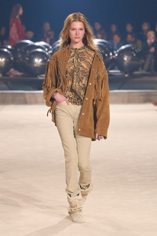 Marant F24 029