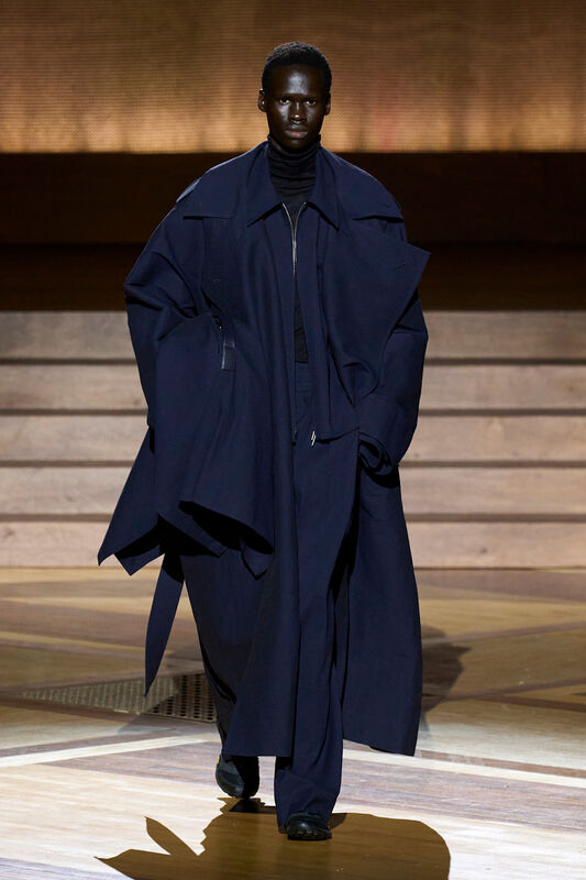 Miyake F24 009