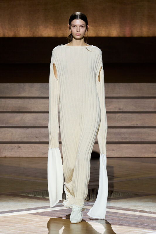 Miyake F24 012