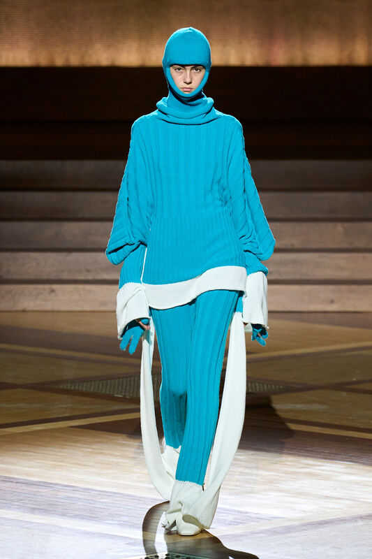 Miyake F24 013