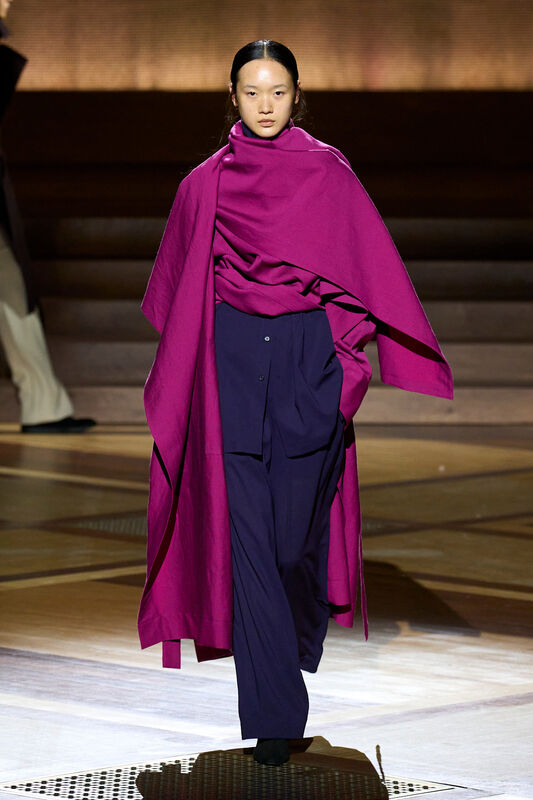 Miyake F24 023