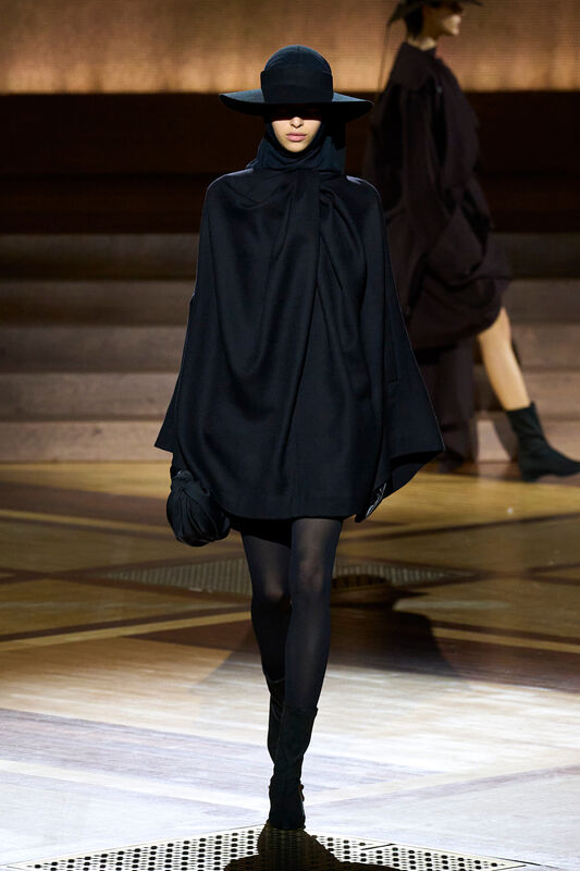 Miyake F24 025