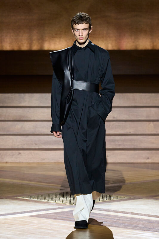 Miyake F24 027