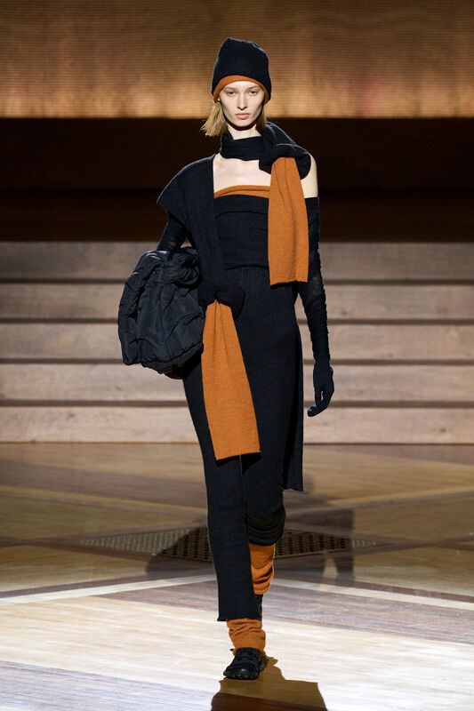 Miyake F24 035