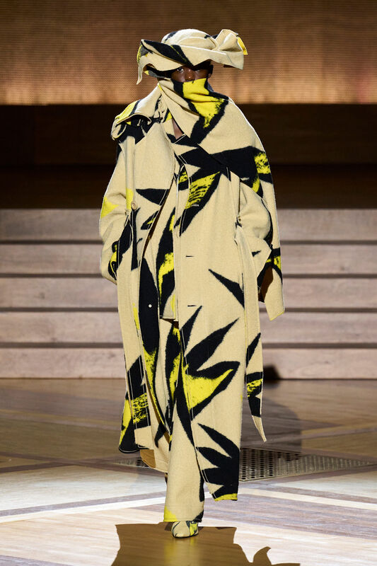 Miyake F24 036