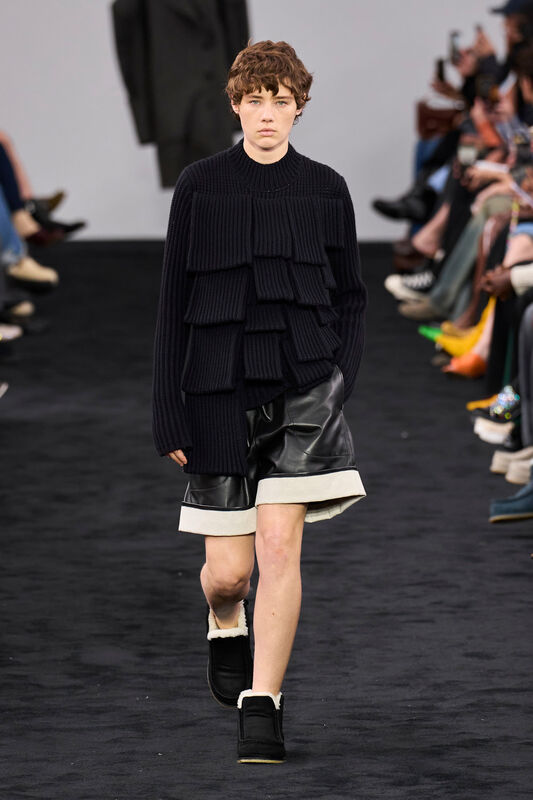 JW Anderson F24 010