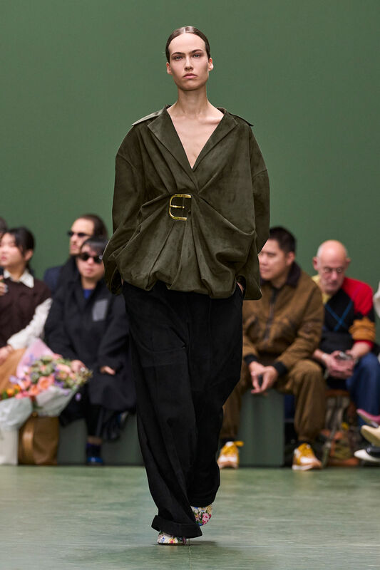 Loewe PO F24 046