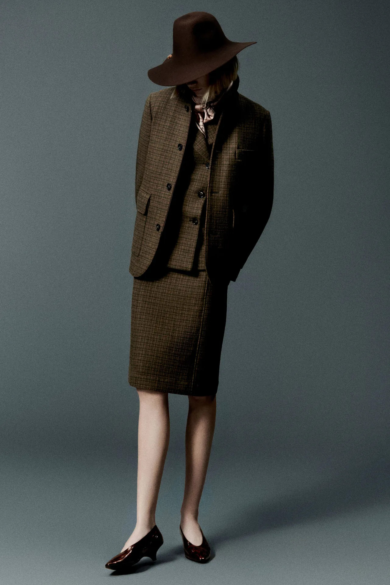 00004-loro-piana-fall-2024-ready-to-wear-credit-brand_38_11zon