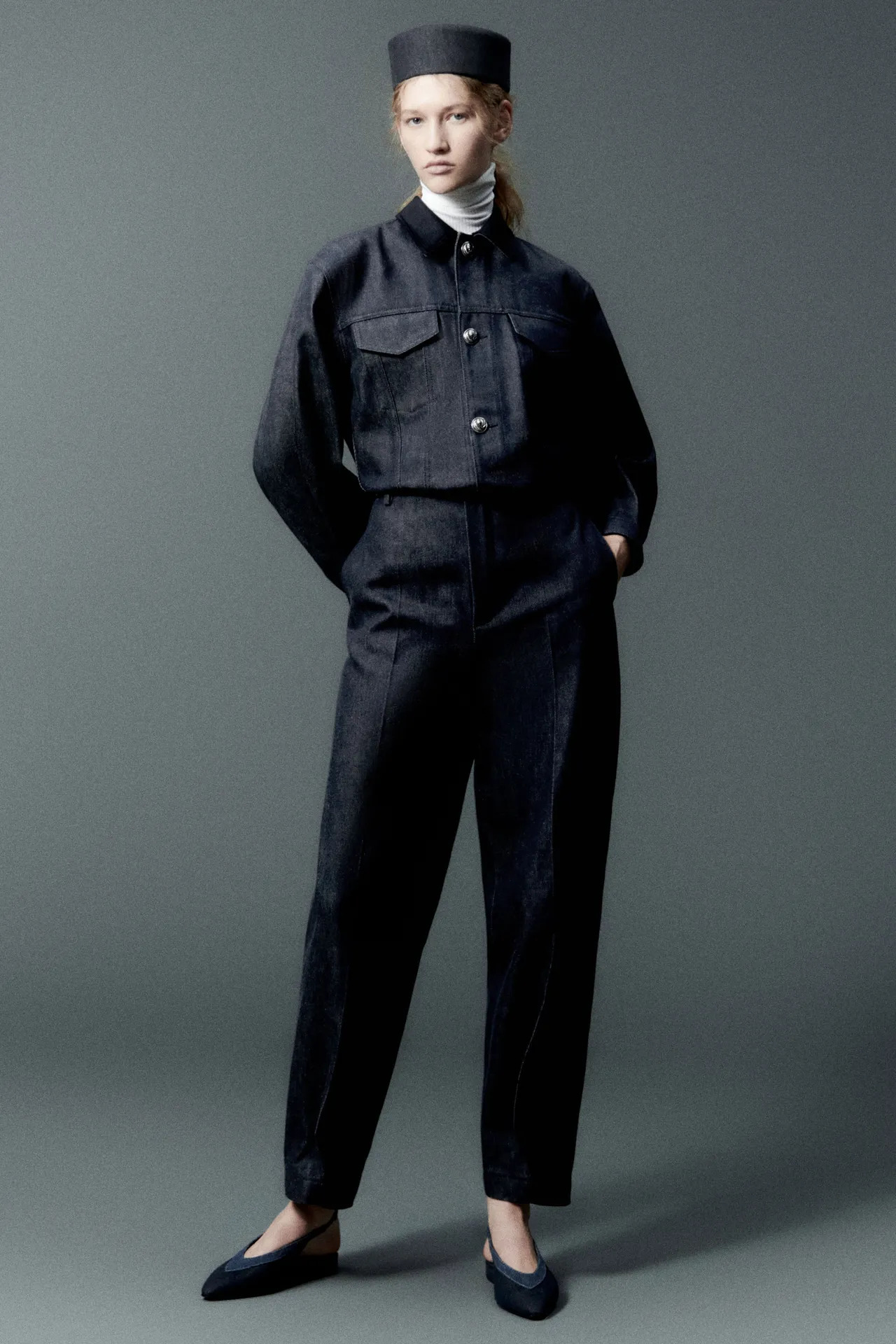 00024-loro-piana-fall-2024-ready-to-wear-credit-brand_44_11zon