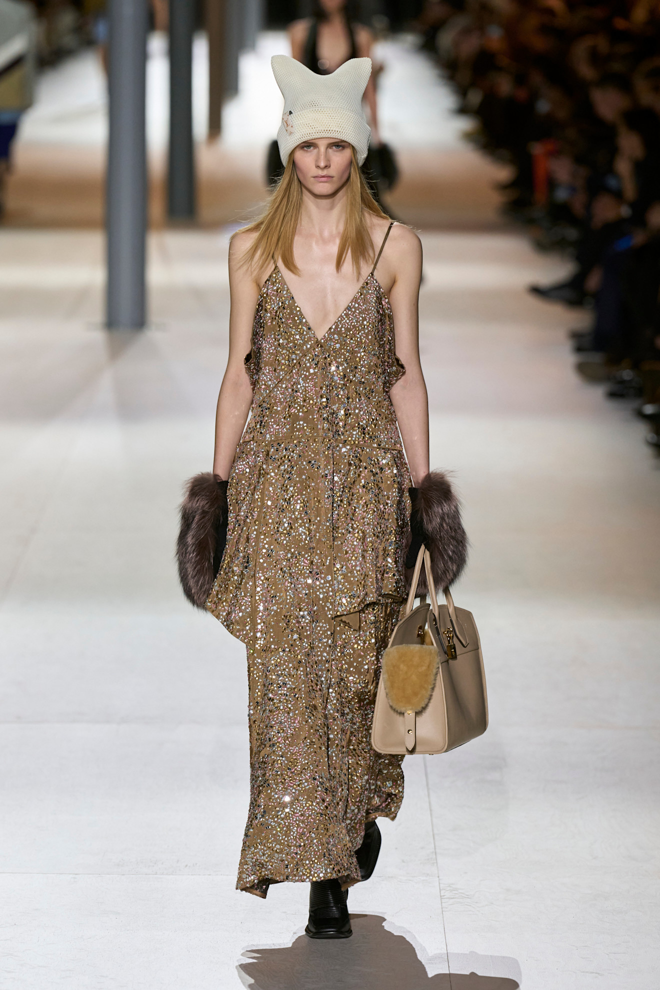 Vuitton F24 054