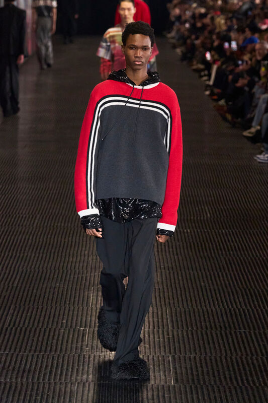 MSGM m F24 006