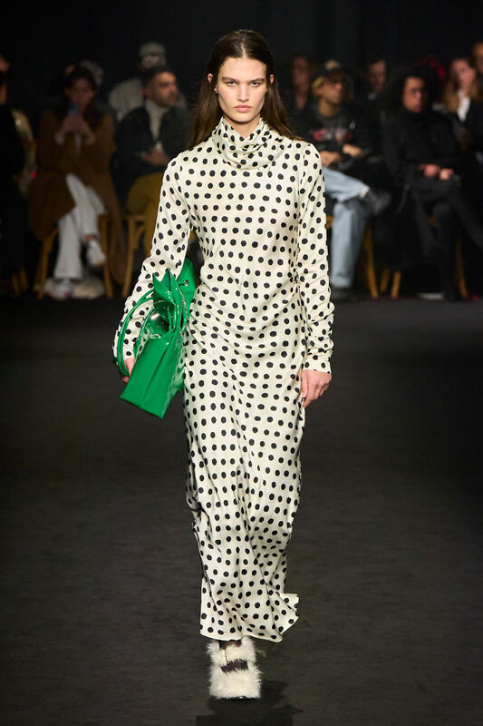 MSGM F24 025