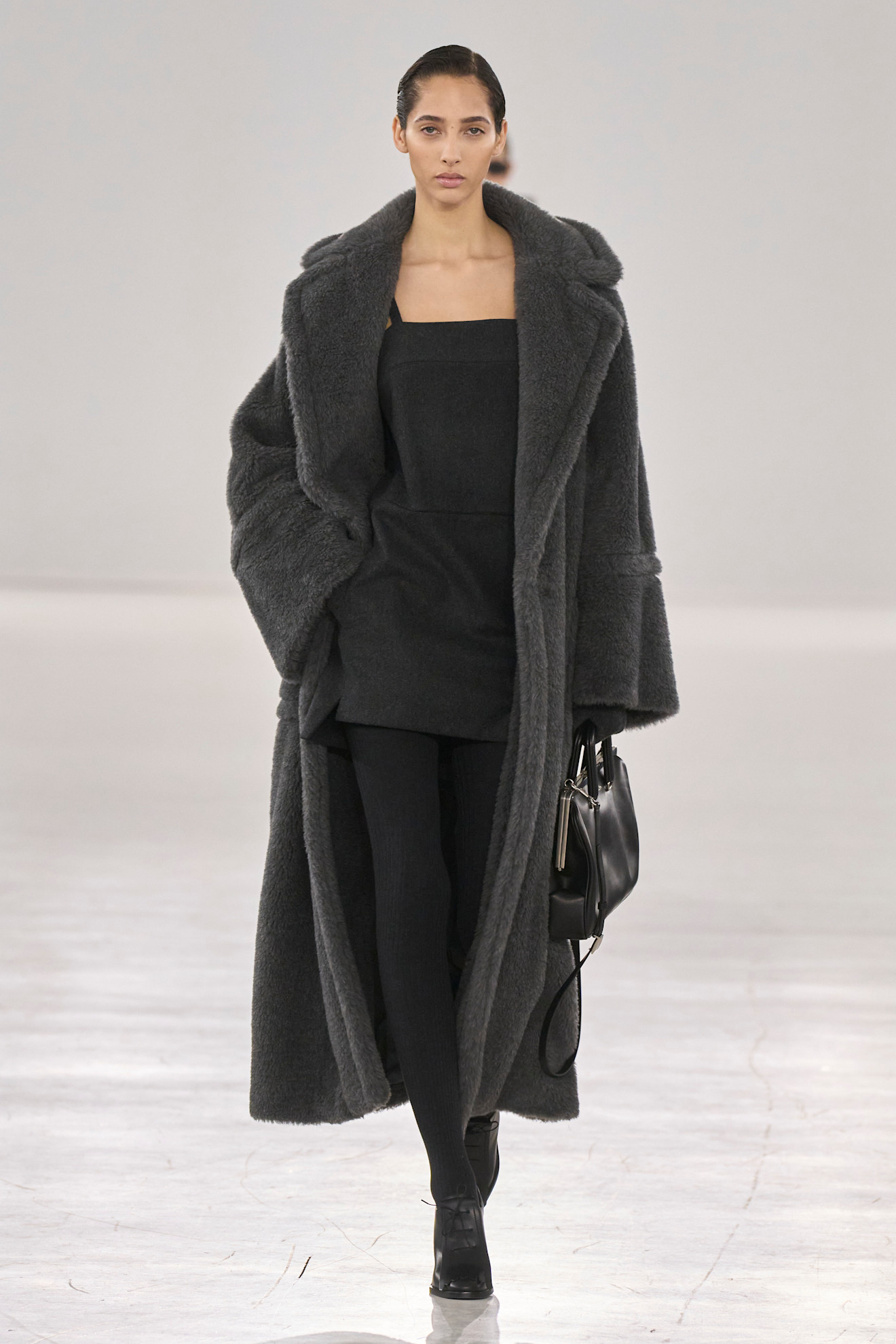 Max Mara F24 021