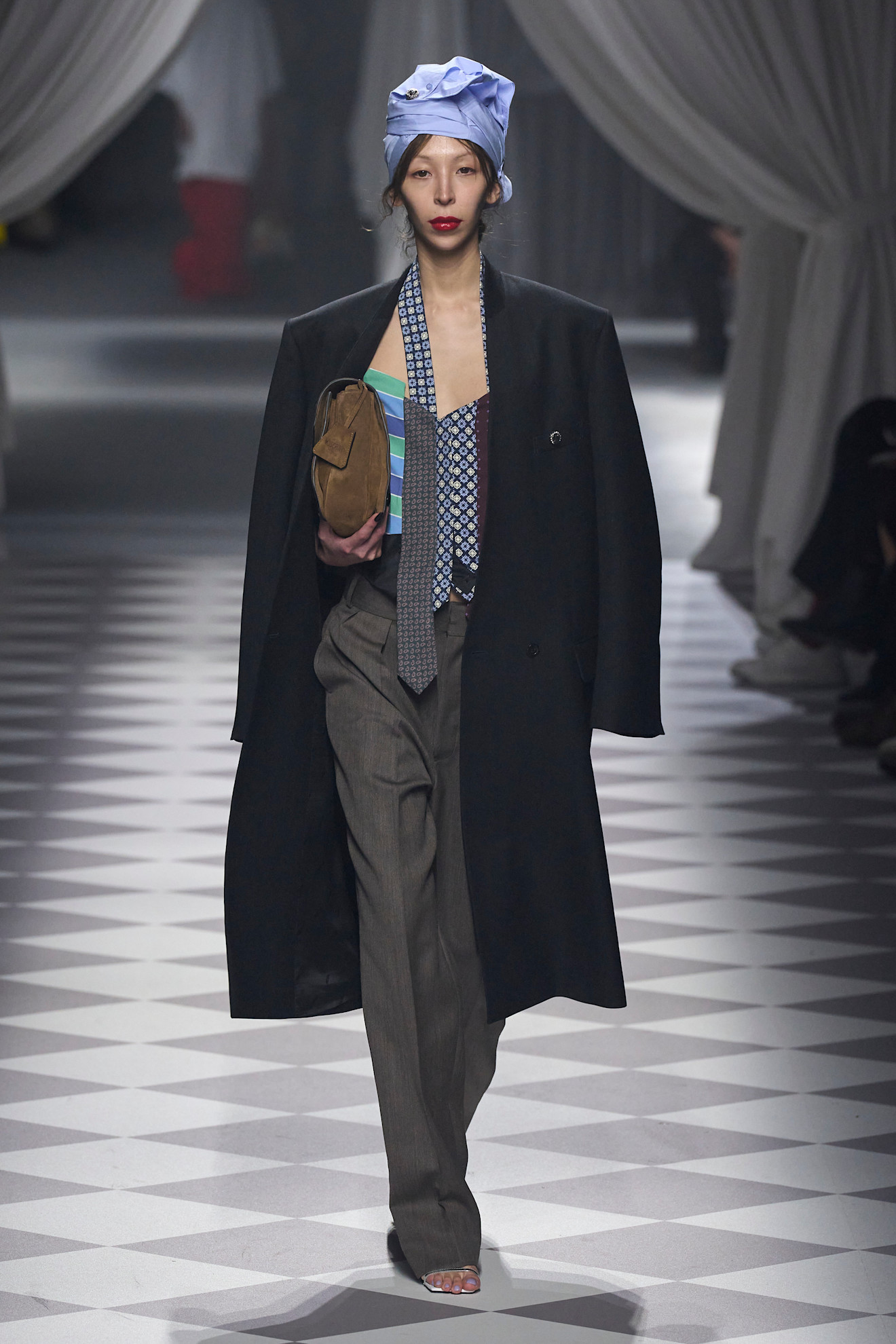 Moschino F24 015