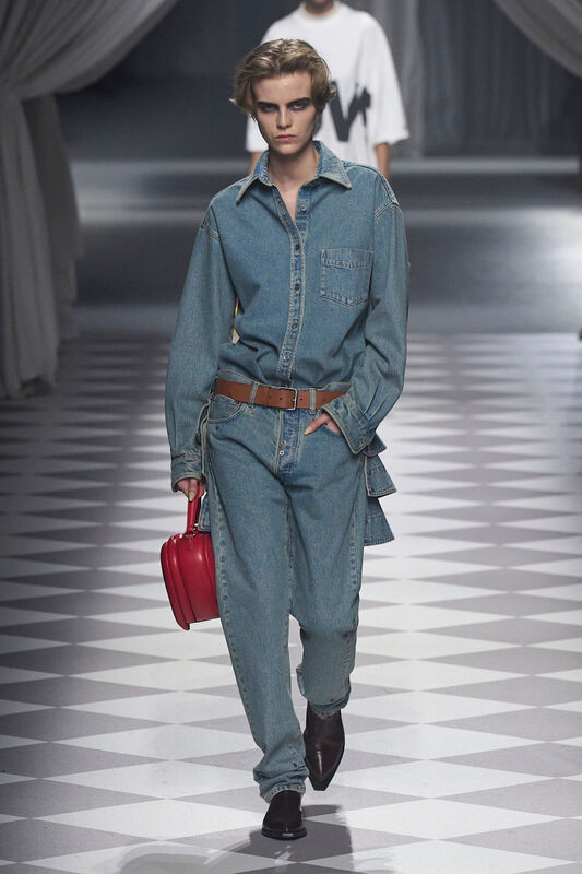 Moschino F24 008