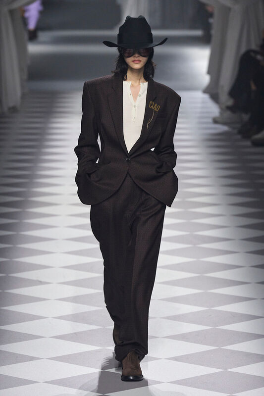 Moschino F24 010
