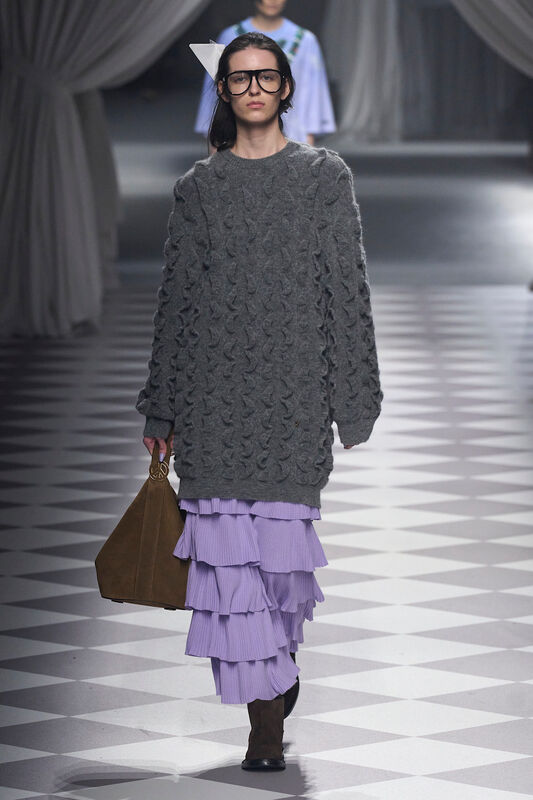 Moschino F24 013