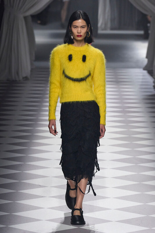 Moschino F24 031