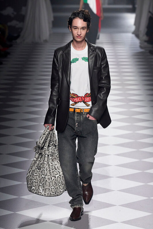 Moschino F24 039
