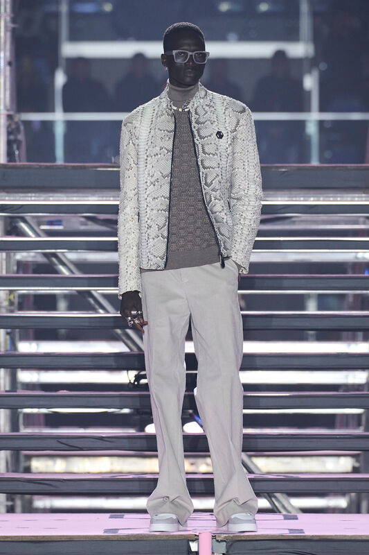 Philipp Plein F24 044