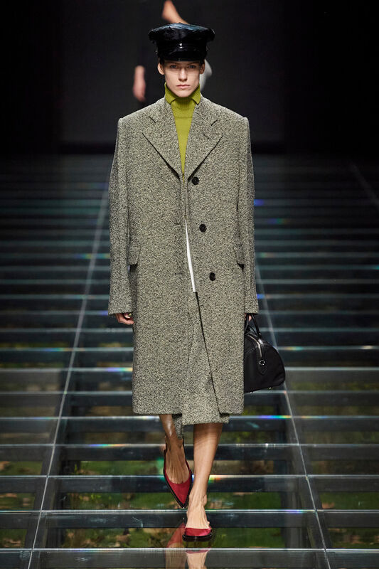 Prada F24 026