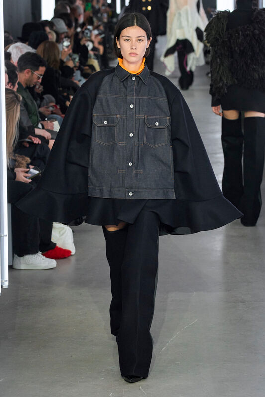 Sacai F24 014