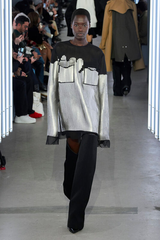 Sacai F24 041