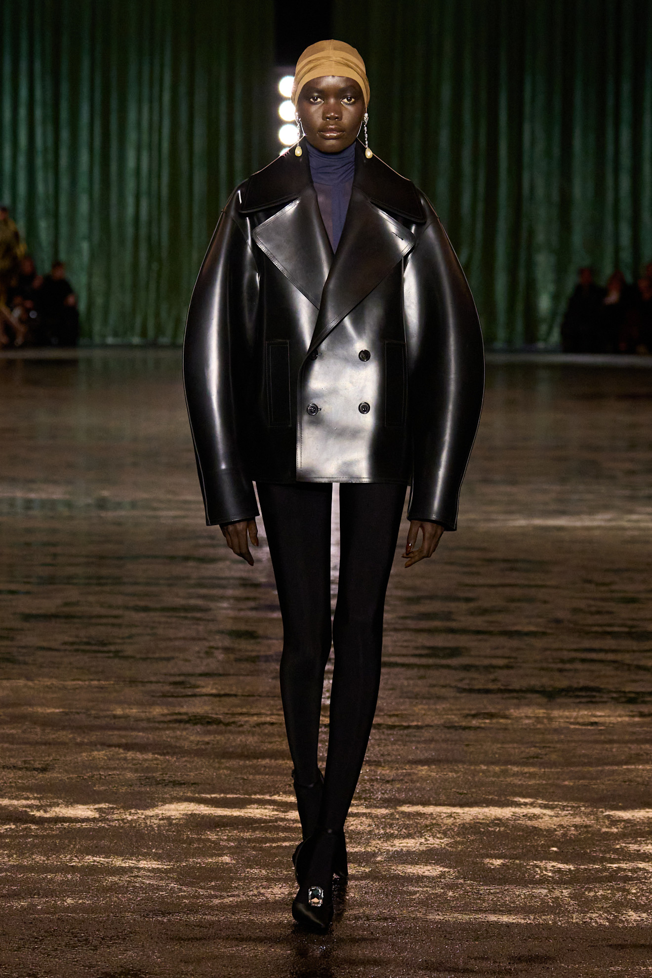 Saint Laurent F24 010