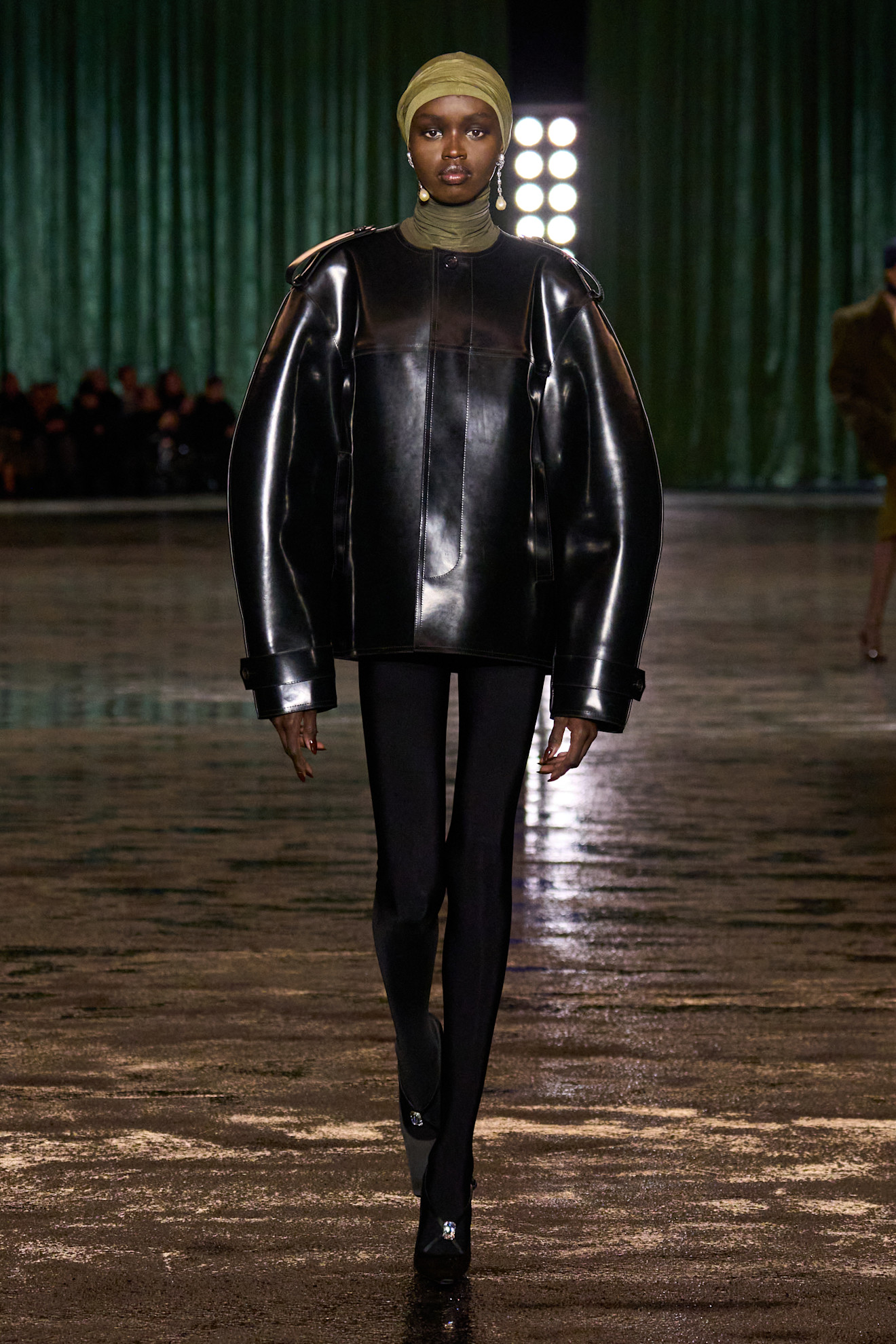 Saint Laurent F24 012