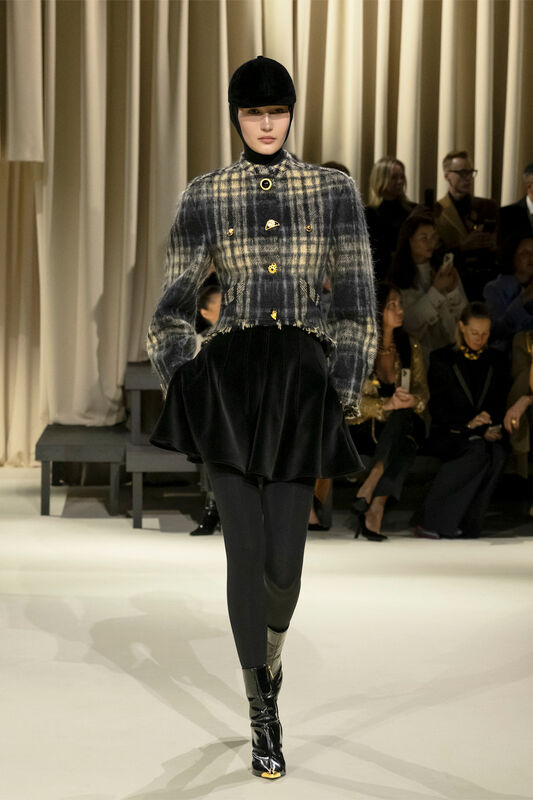 Schiaparelli PO F24 008