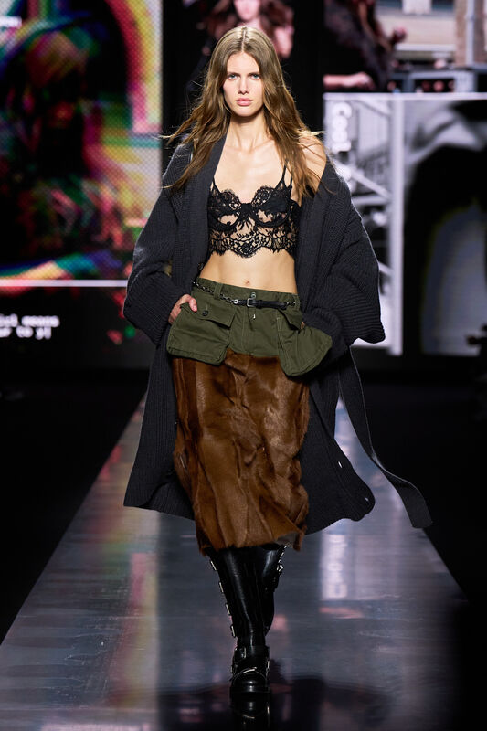 Dolce Gabbana F25 008