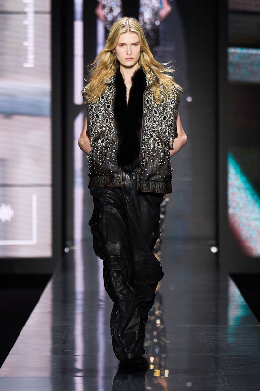 Dolce Gabbana F25 013