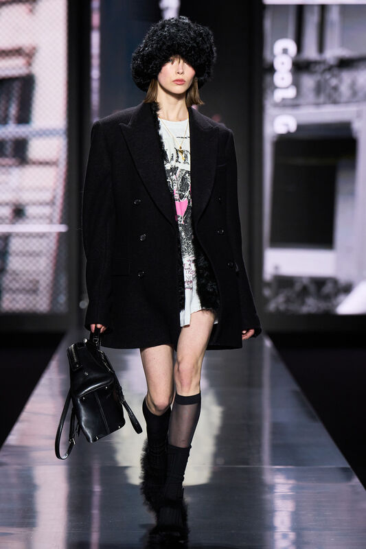 Dolce Gabbana F25 018