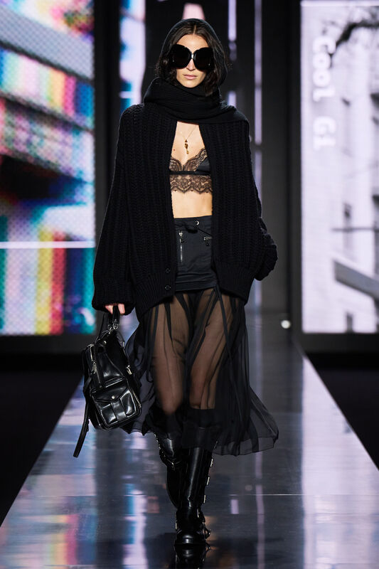 Dolce Gabbana F25 021