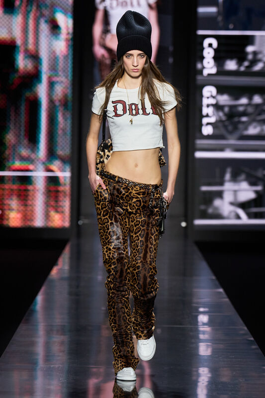 Dolce Gabbana F25 028