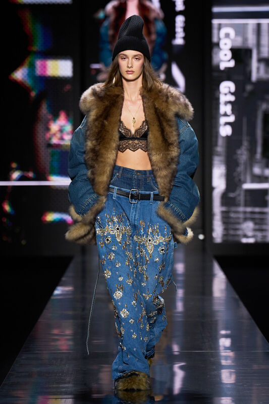 Dolce Gabbana F25 035