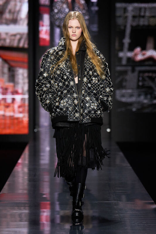 Dolce Gabbana F25 048