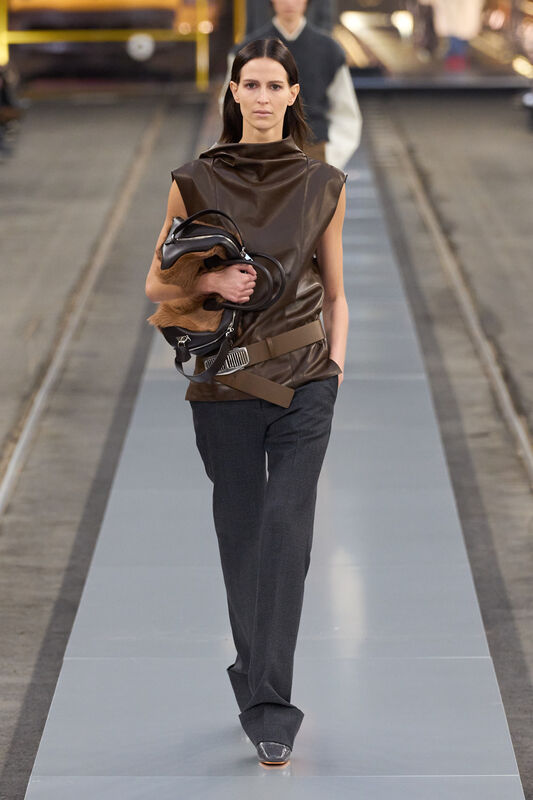 Tods F24 006
