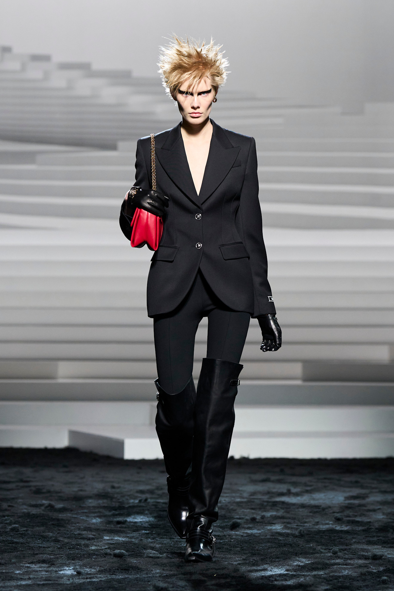 Versace F24 007