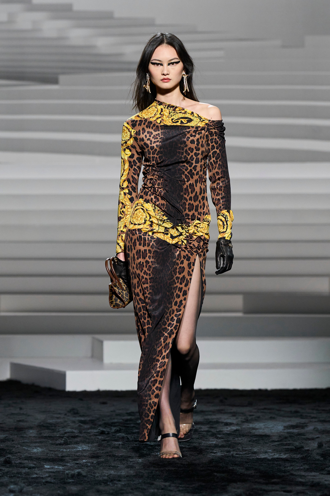 Versace F24 035