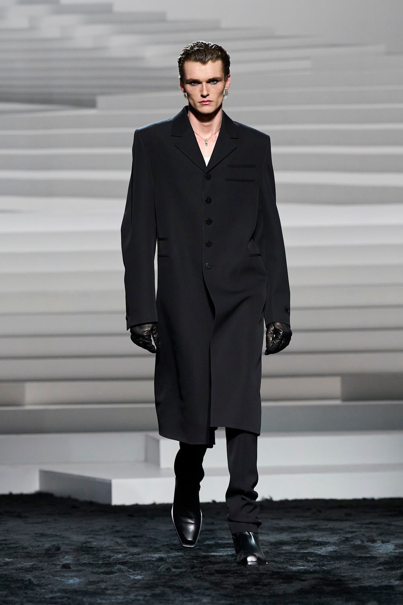 Versace F24 050