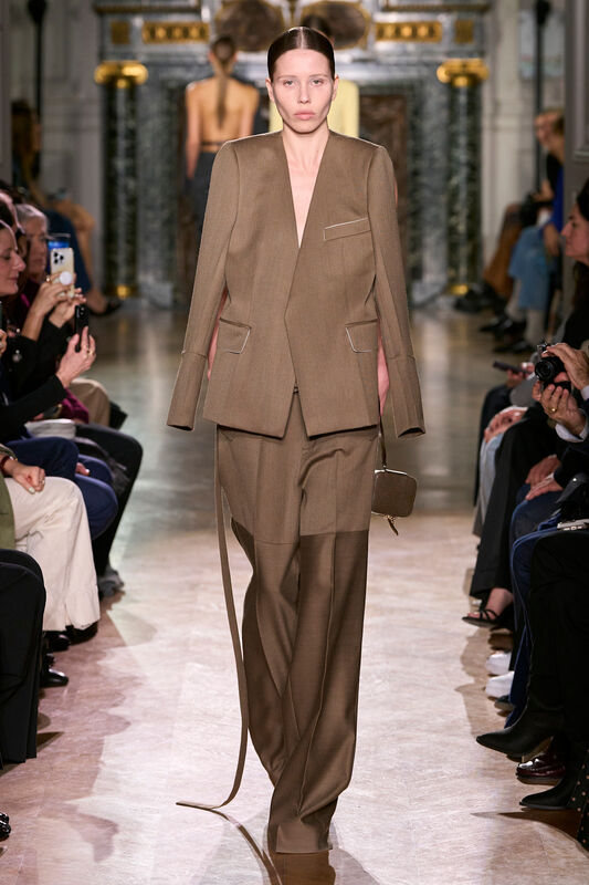 Victoria Beckham F24 007