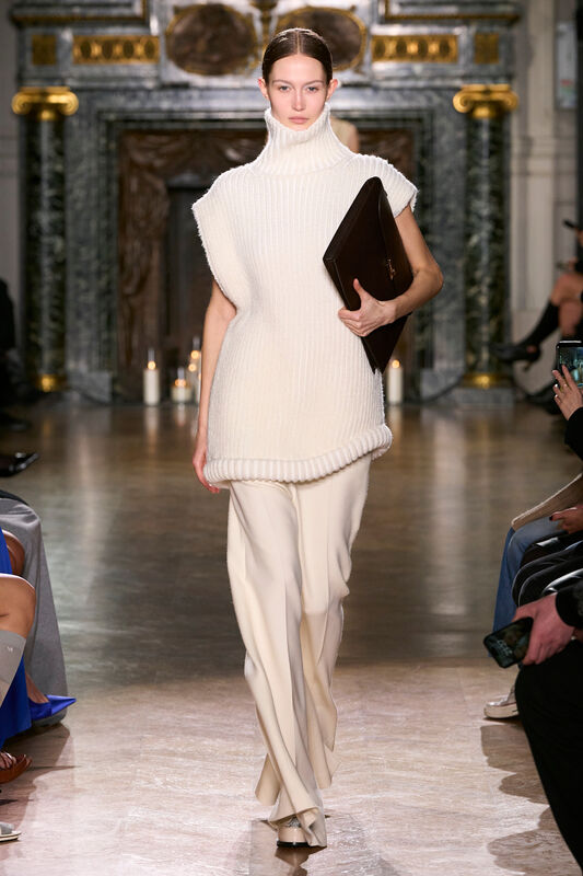 Victoria Beckham F24 019