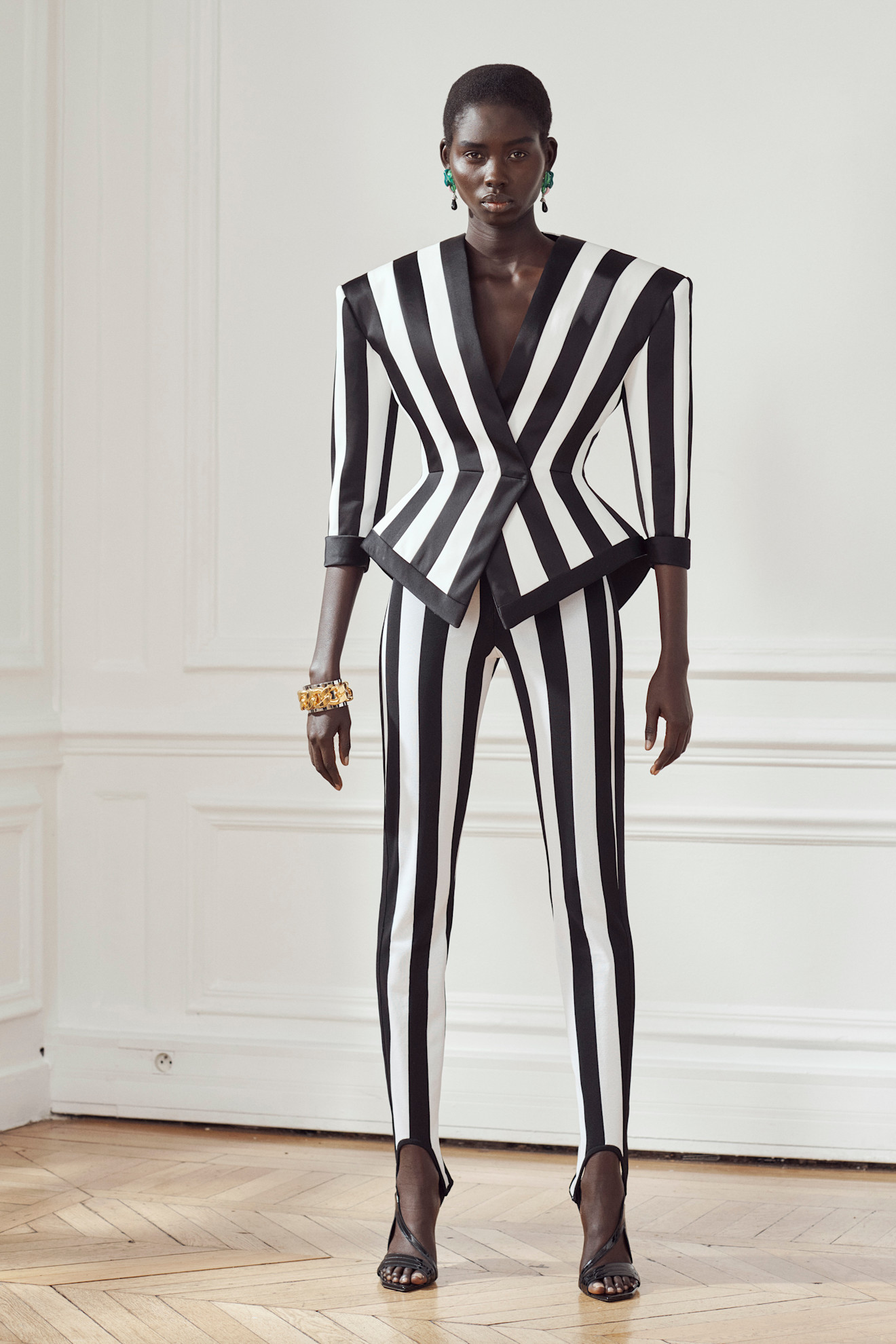 Balmain PreFall PO F24 001