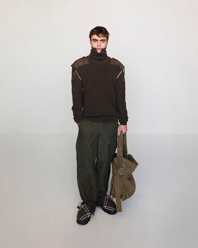 Burberry PreFall PO F24 021