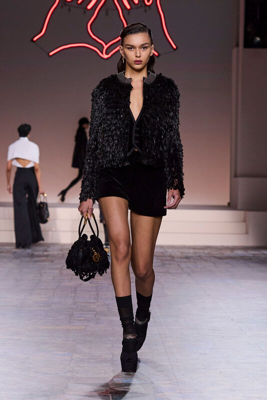 Dior PreFall NY PO F24 009