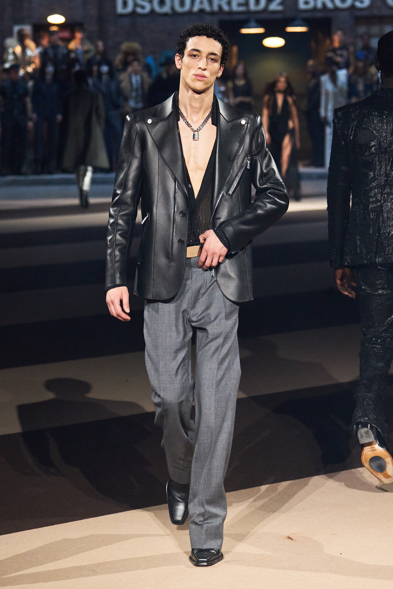 DSquared2 F25 059